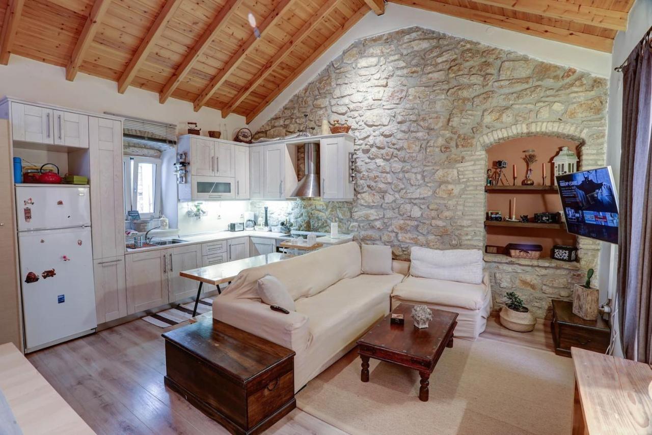 Apartment Luminous 2bd Stone In The Alleys Of Corfu Town *
